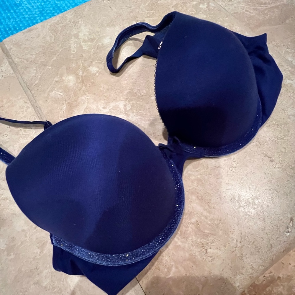 Victoria’s Secret Perfect Shape Push Up 34C -Blue